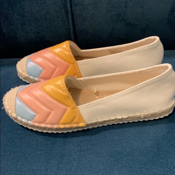 Madden Girl Espadrilles - Picture 1 of 4